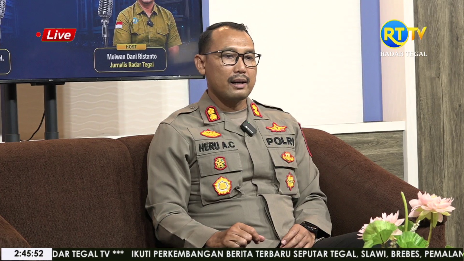 Hari Bhayangkara ke-80, Polres Tegal Kota Ajak Pelajar Berkarya Lewat Teknologi AI